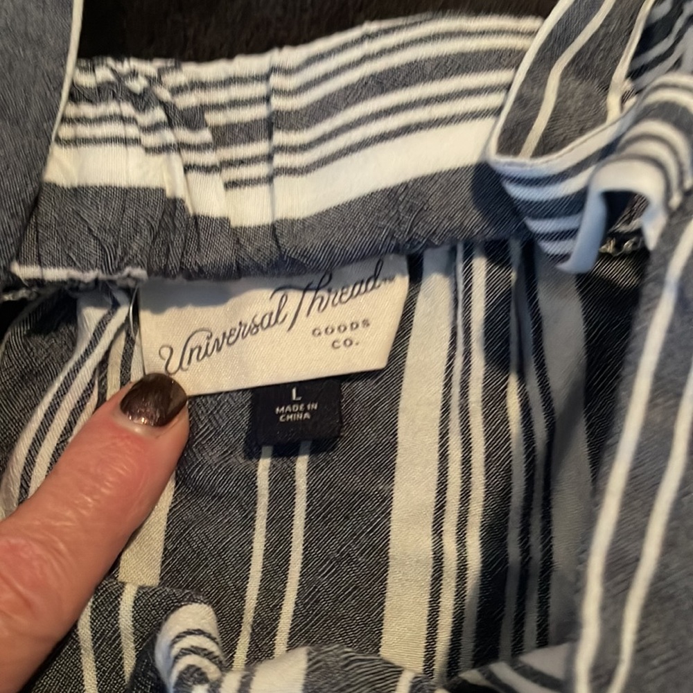 Universal Thread Tank Top Size M - image 2